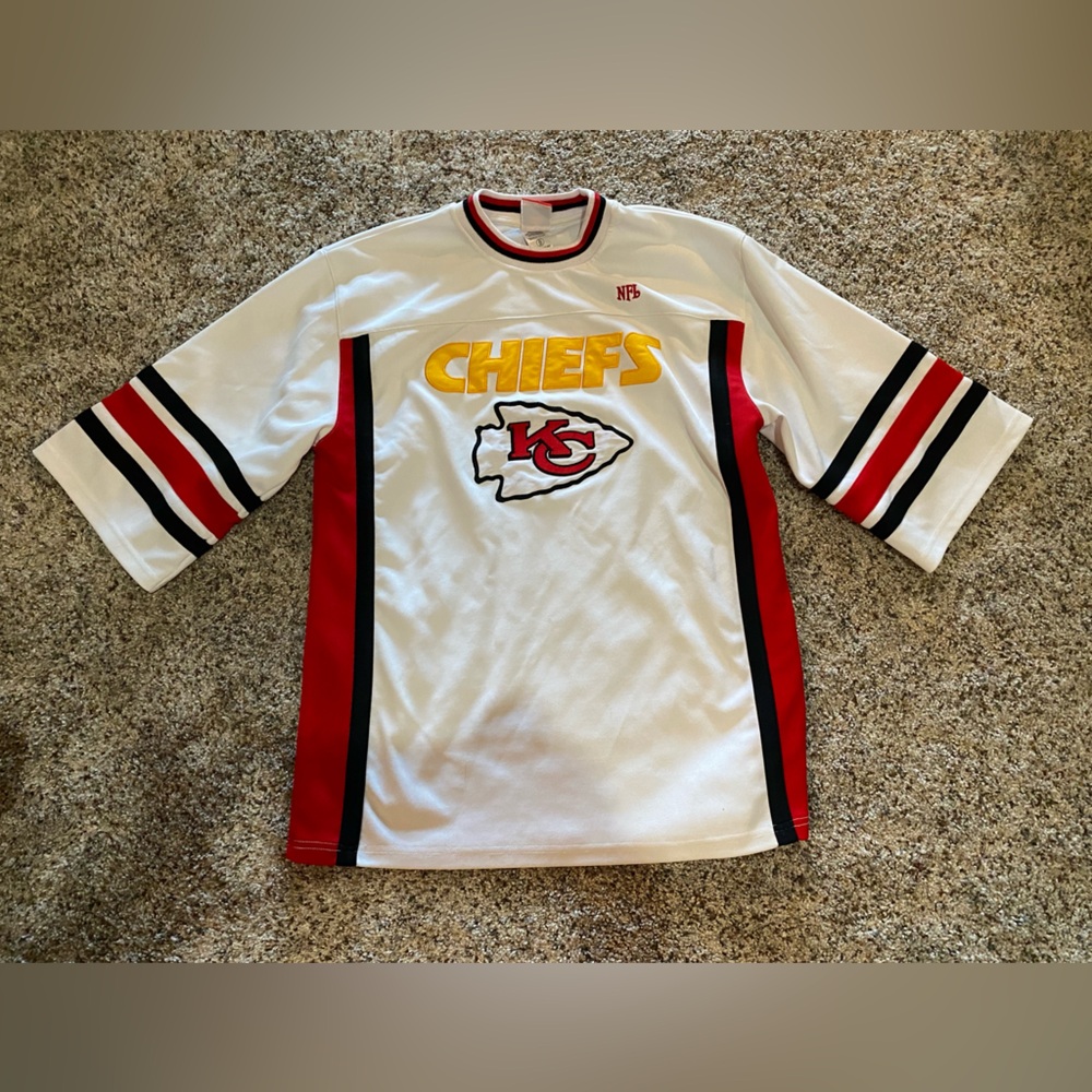 Vintage Chiefs shirt size XL(20)